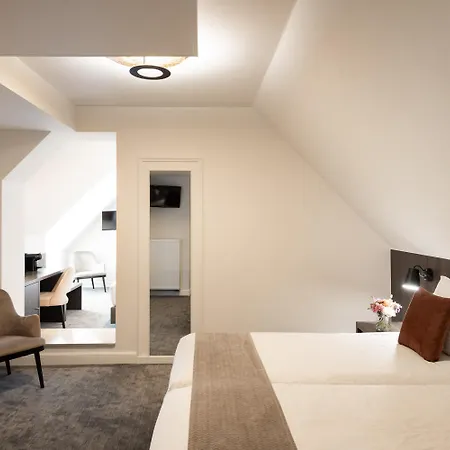 Dukes' Academie 4* Brujas