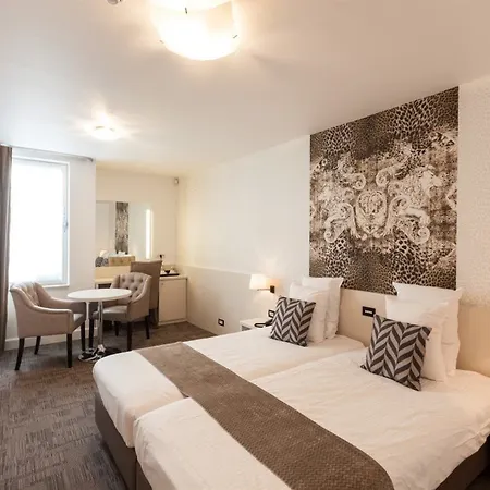 Dukes' Academie Hotel 4*